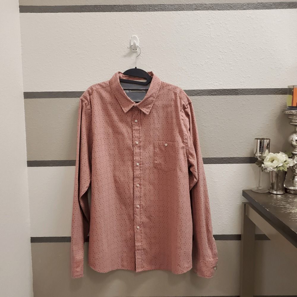 Division E Polka Dot Button Up Shirt. Size XL.